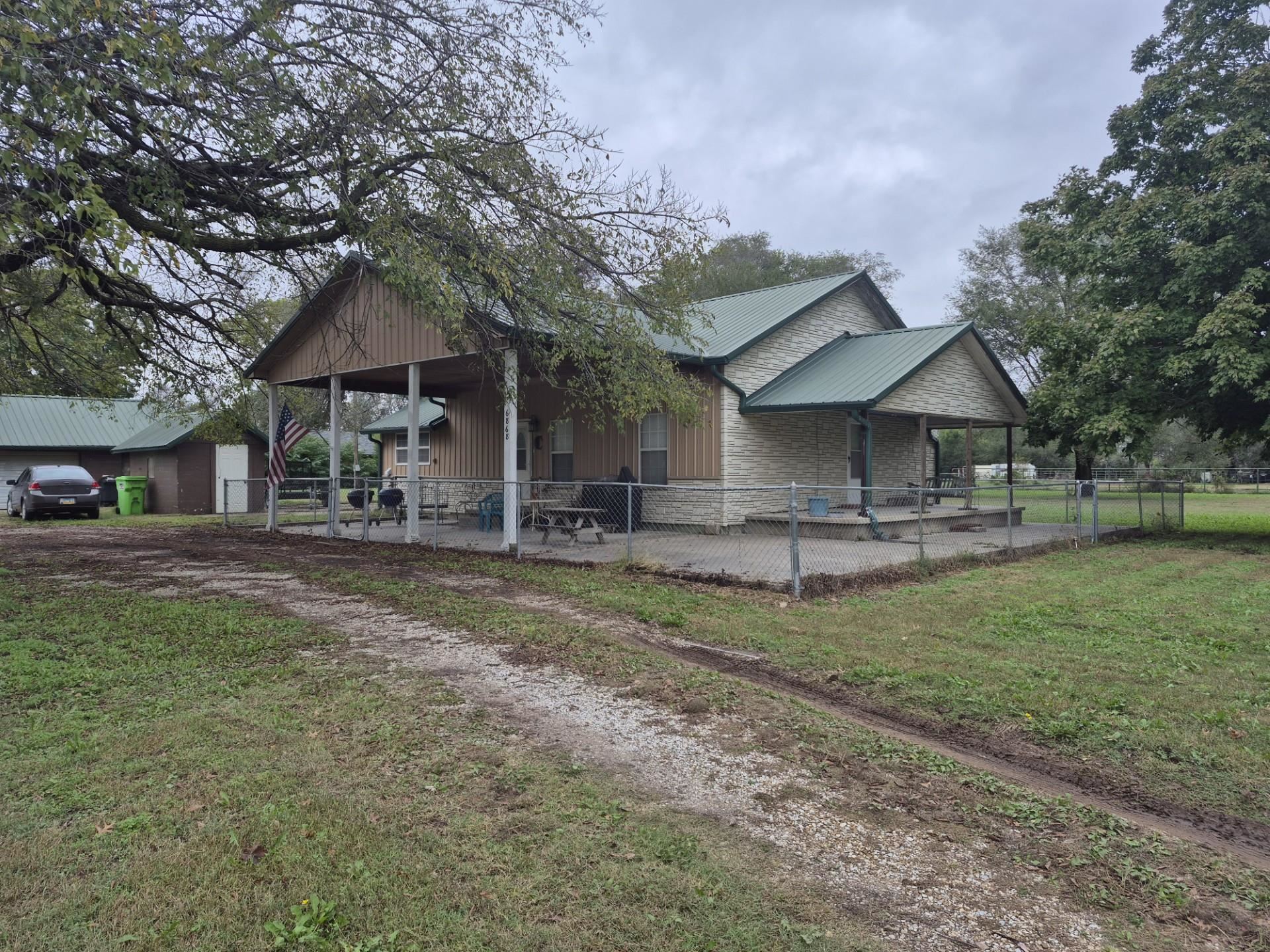 6868 Lindberg Arkansas City KS 67005