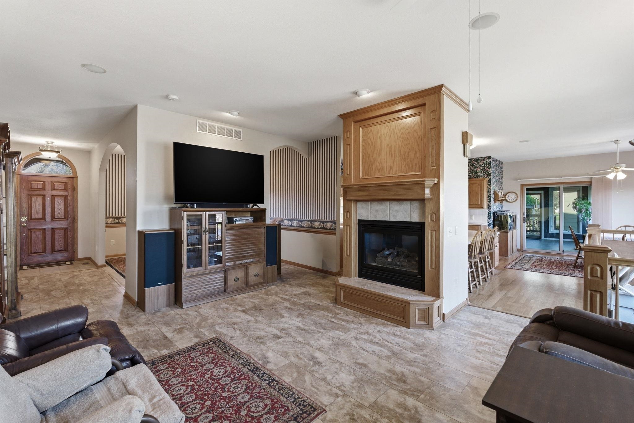 1660 E Kay Street Derby KS 67037