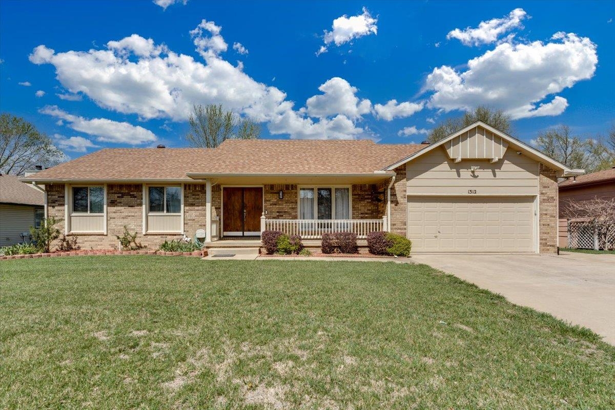 1312 E Warren Avenue Derby KS 67037