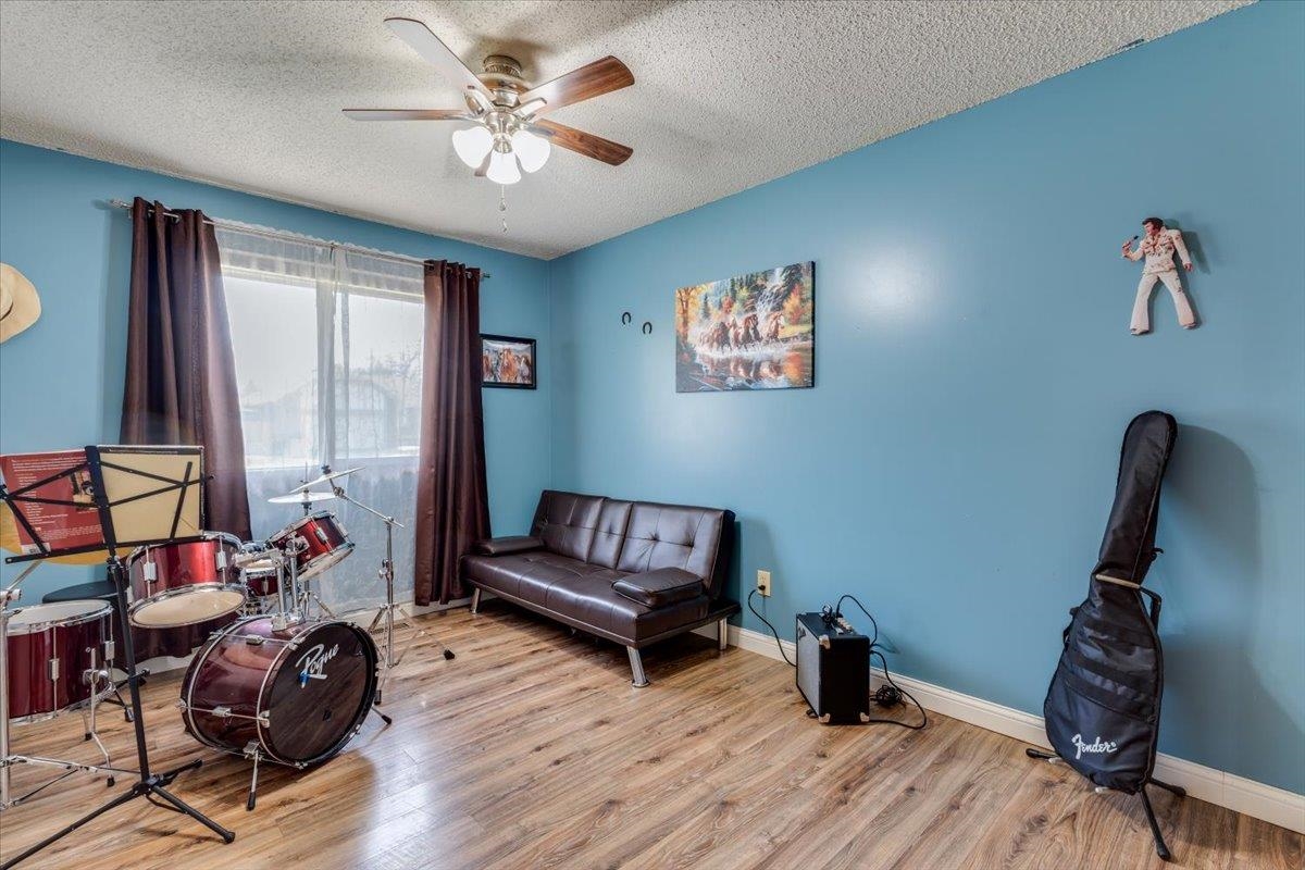 1312 E Warren Avenue Derby KS 67037