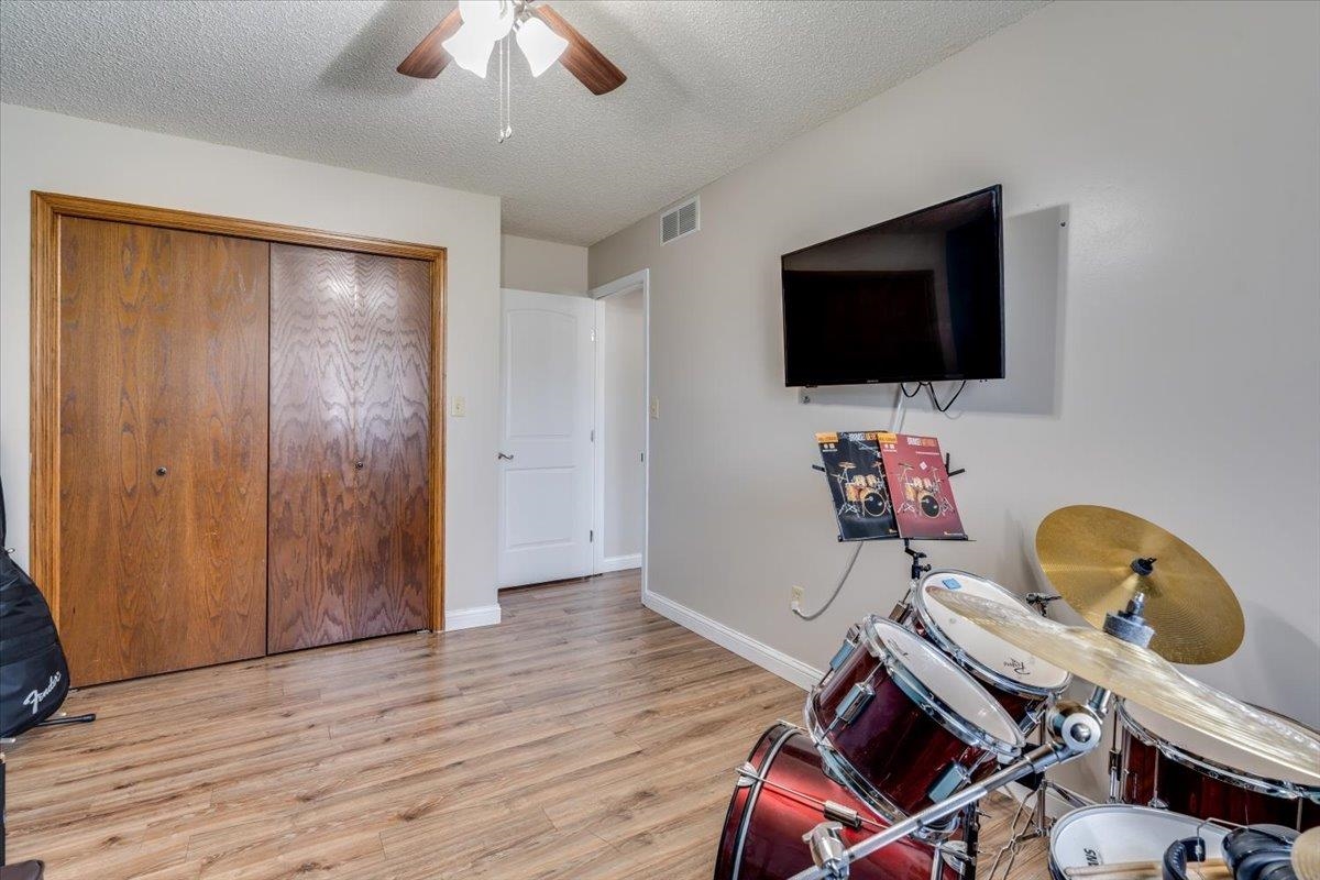 1312 E Warren Avenue Derby KS 67037