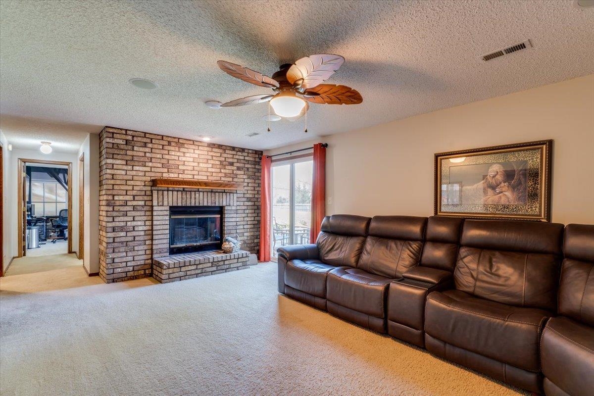 1312 E Warren Avenue Derby KS 67037