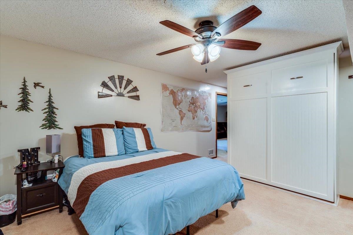 1312 E Warren Avenue Derby KS 67037