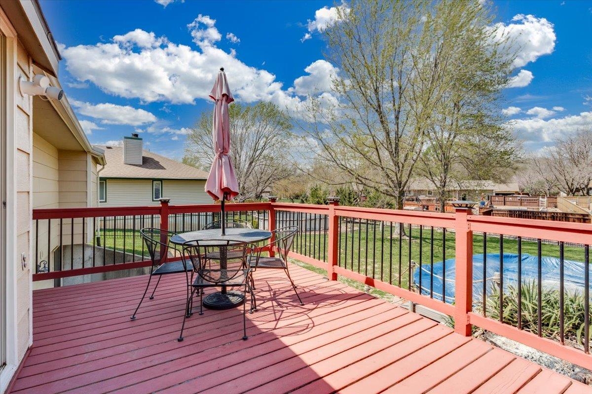 1312 E Warren Avenue Derby KS 67037