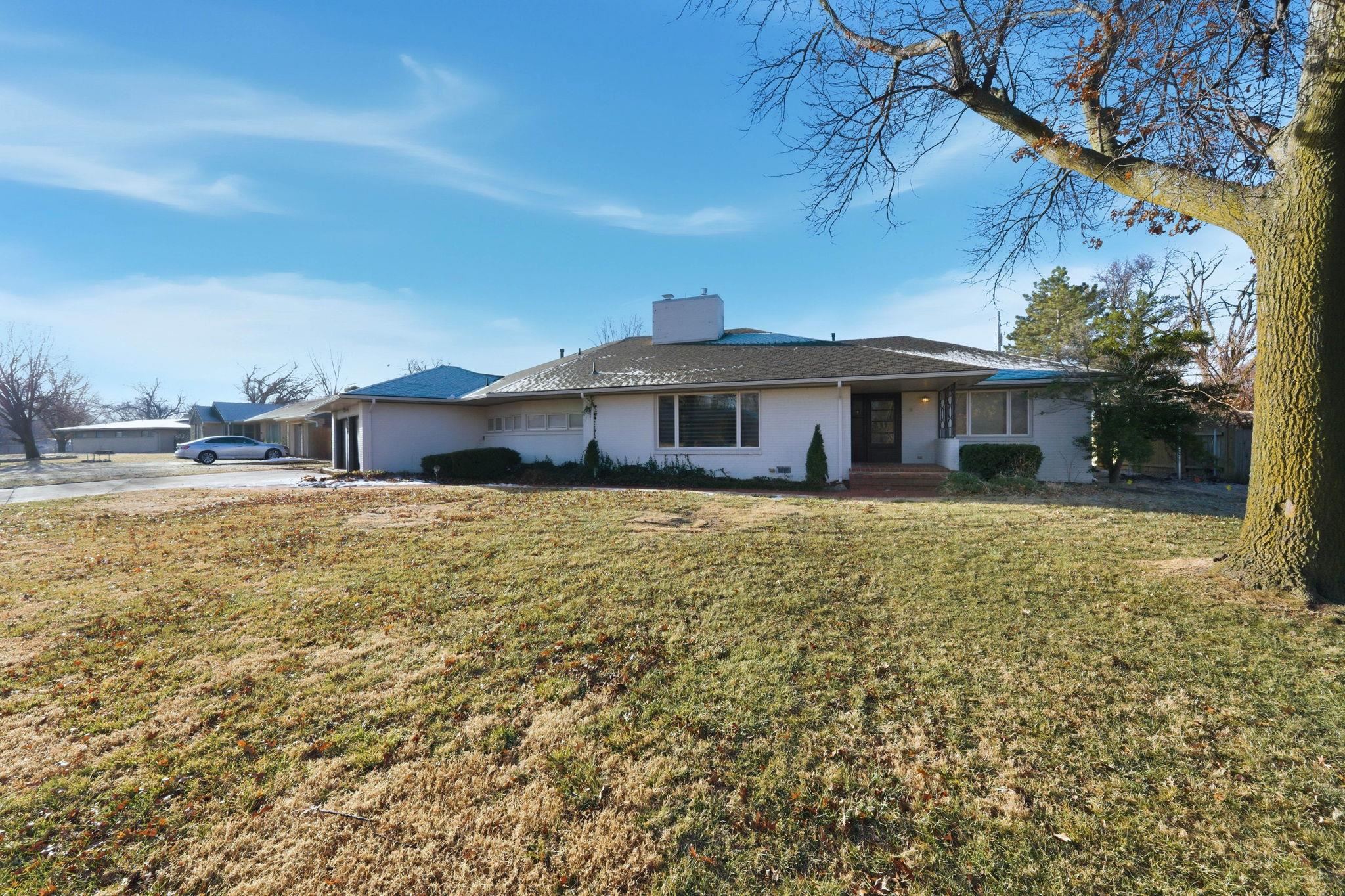 5401 E Polo Drive Wichita KS 67208