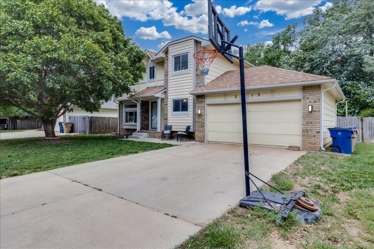 2213 N Fallen Tree Court Derby KS 67037