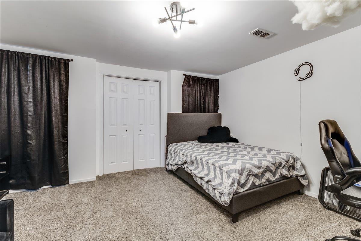 2213 N Fallen Tree Court Derby KS 67037