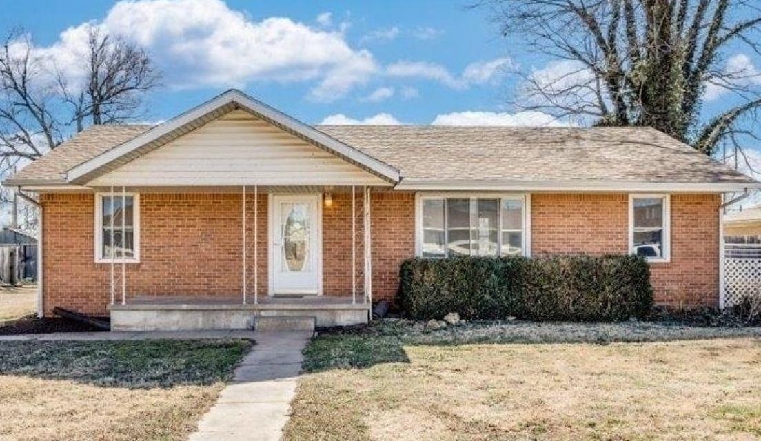 1011 E C Avenue Kingman KS 67068