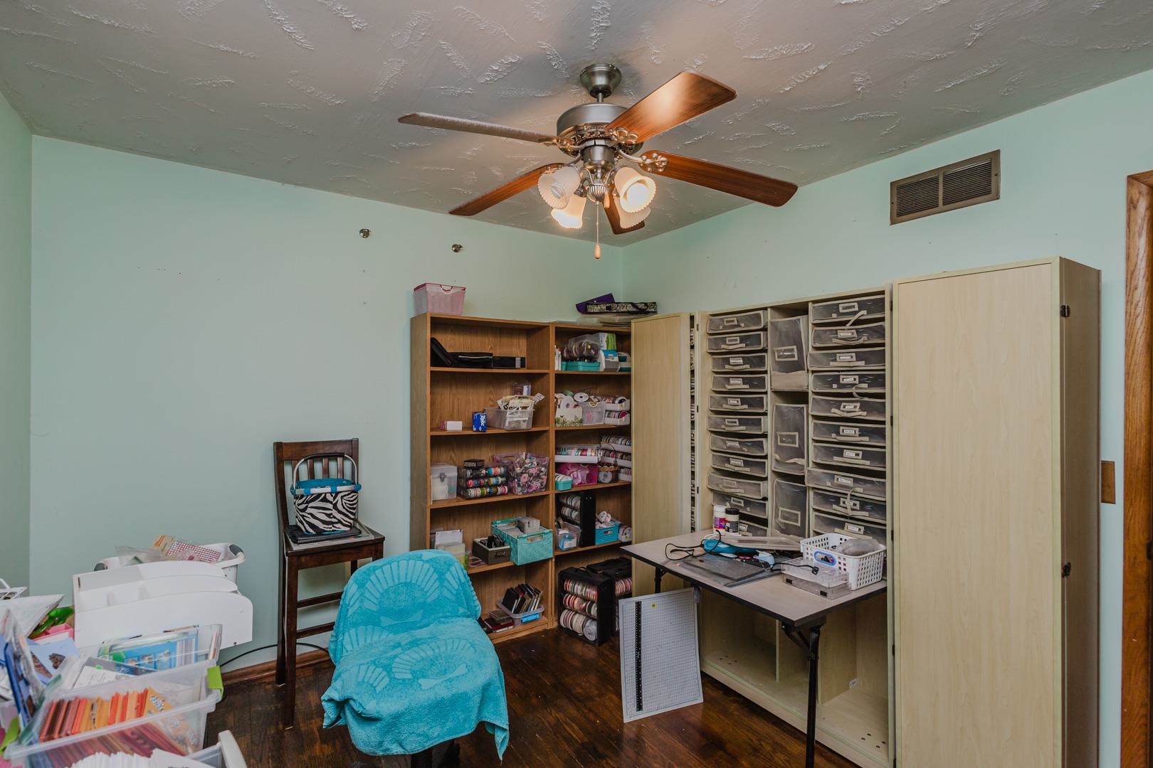 1001 S Eastmoor Wichita KS 67207
