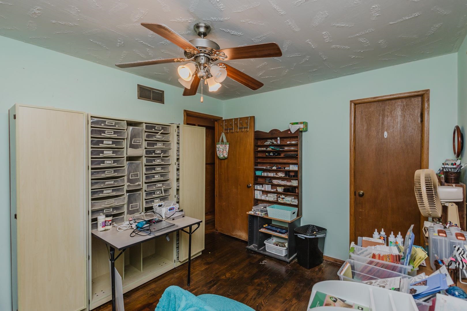 1001 S Eastmoor Wichita KS 67207