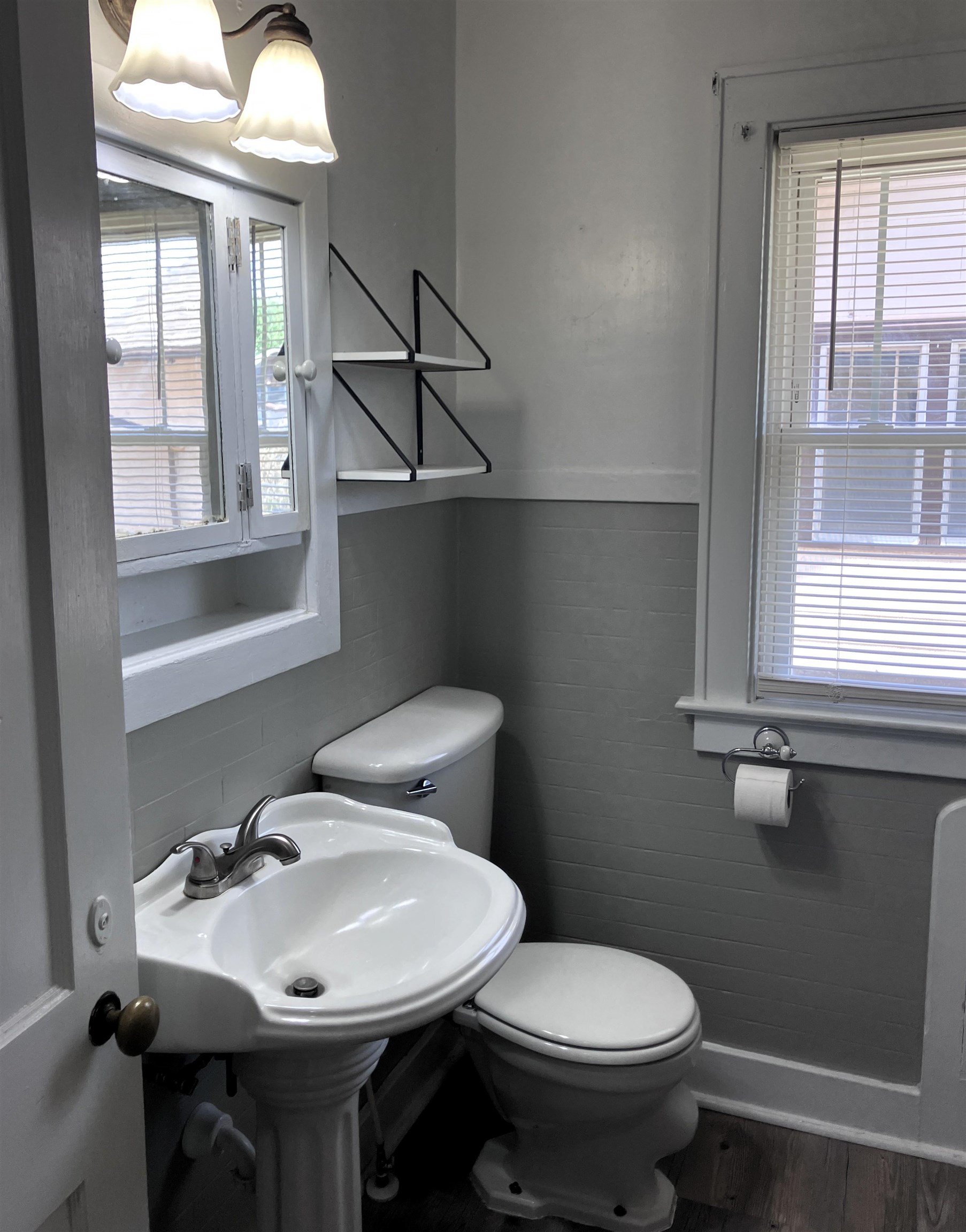 910 E 7th Street Newton KS 67114