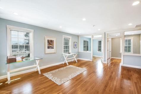 10 County Road West Falmouth MA 02540