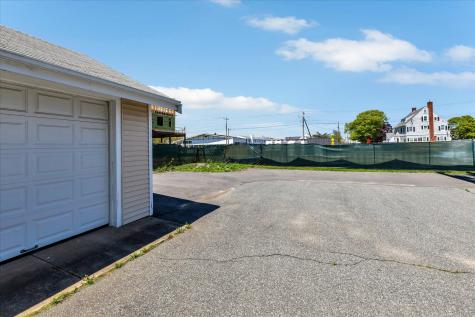 17 School Street Hyannis MA 02601