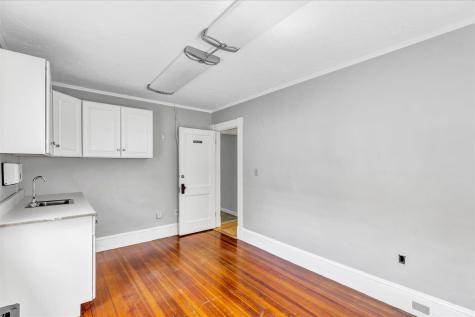 17 School Street Hyannis MA 02601