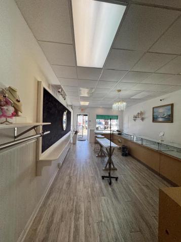 569 Main Street Hyannis MA 02601