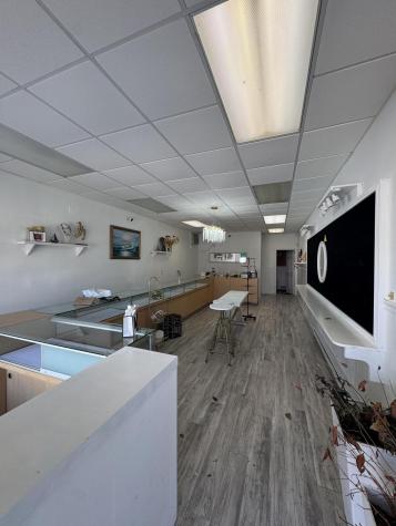 569 Main Street Hyannis MA 02601
