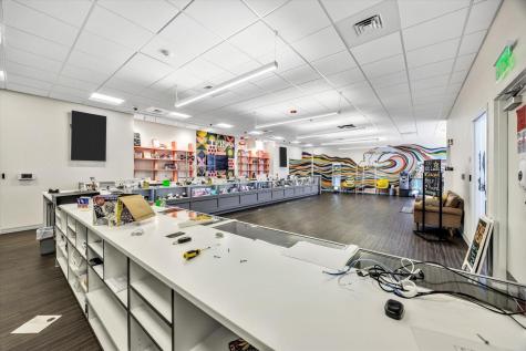 2393 U.s. 6 Wellfleet MA 02667