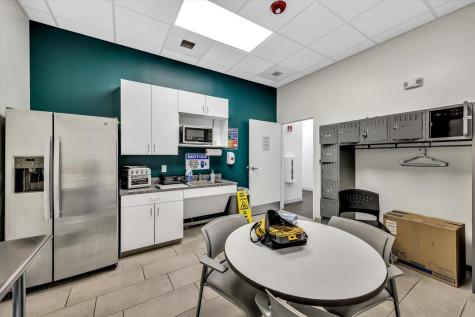 2393 U.s. 6 Wellfleet MA 02667