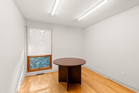 1400 Ma-28a Bourne MA 02534