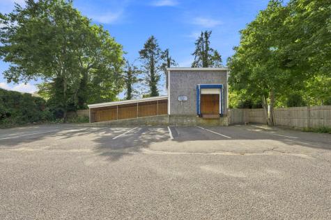 148 Katama Road Edgartown MA 02539