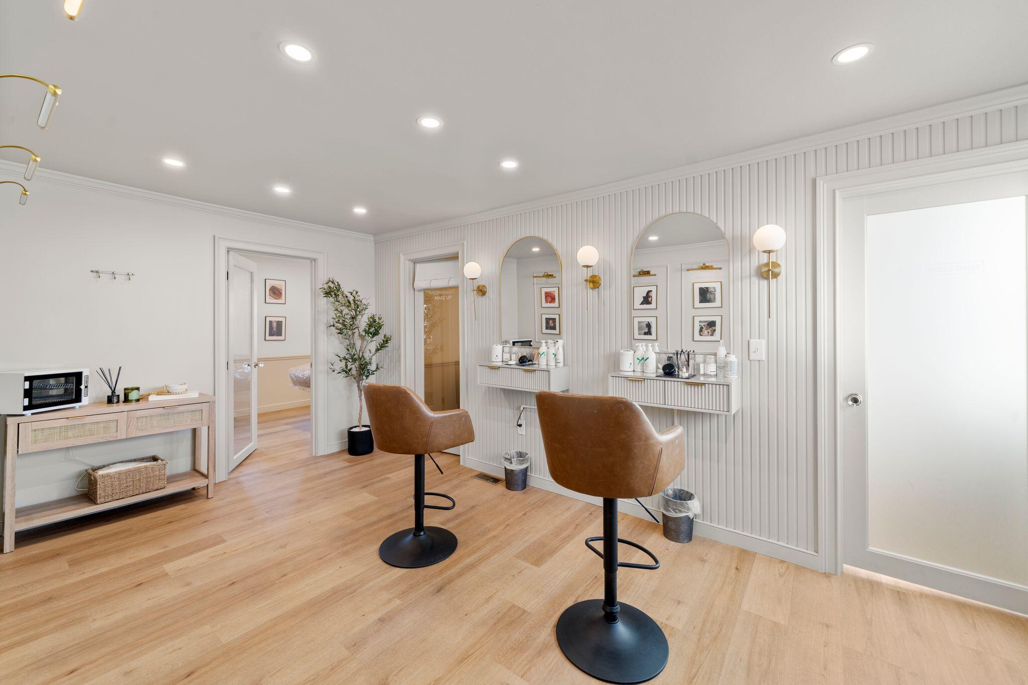 28 Barnstable Road Hyannis MA 02601