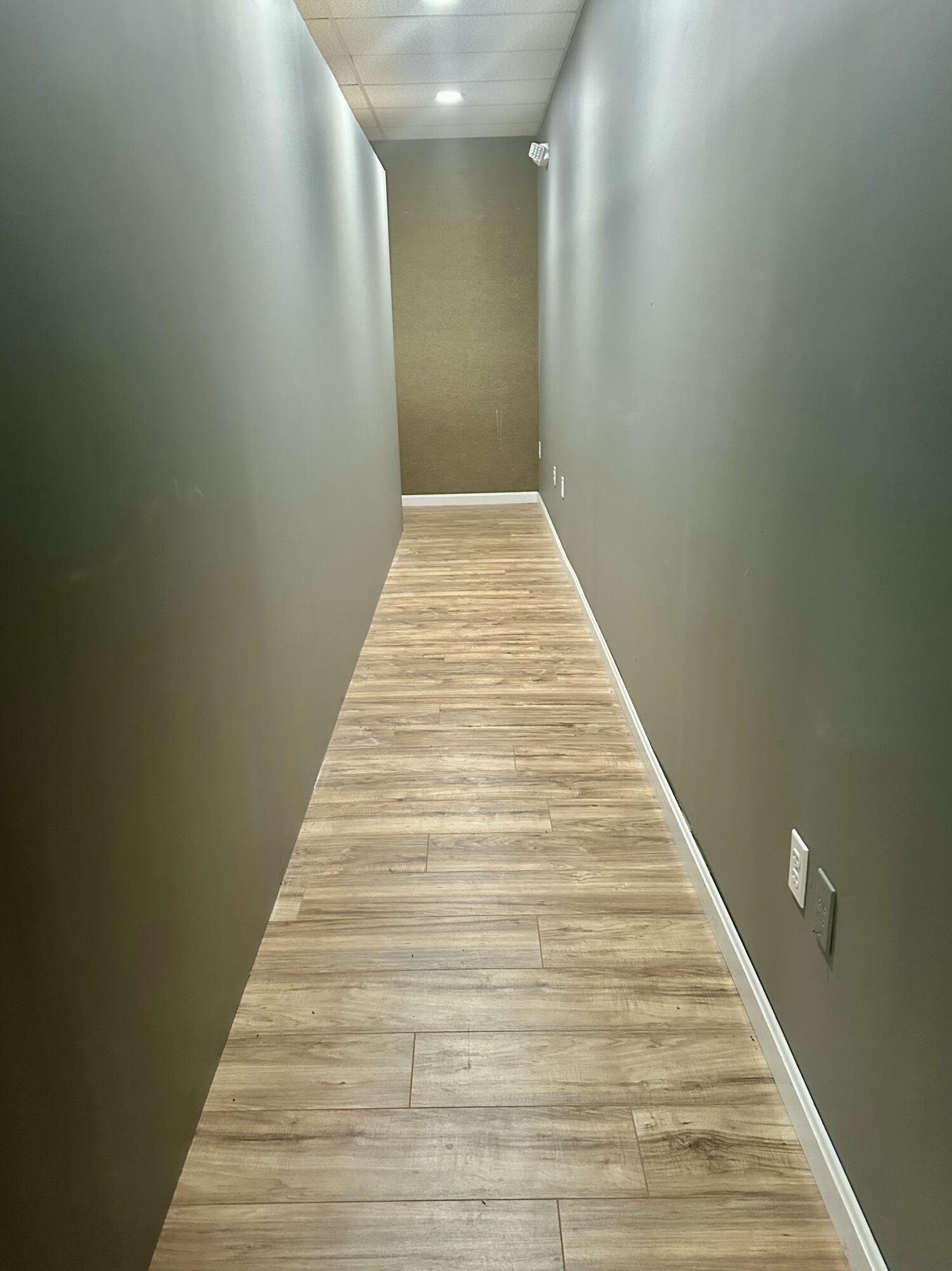 401/387 Nathan Ellis Highway Mashpee MA 02649