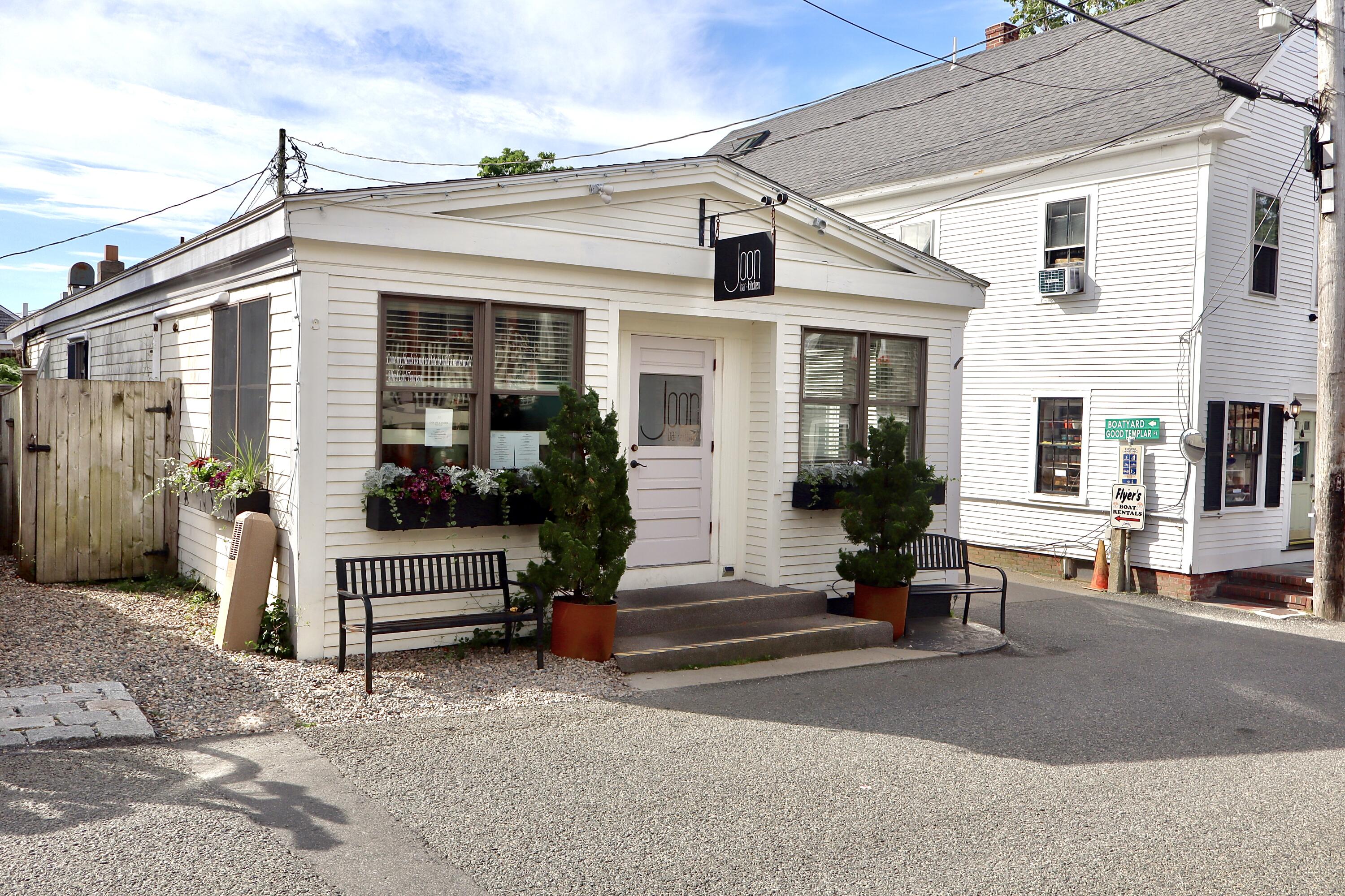 133 Commercial Street Provincetown MA 02657