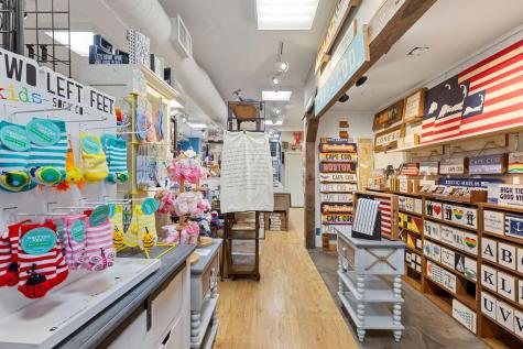 193 Commercial Street Provincetown MA 02657