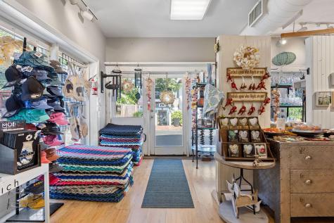 193 Commercial Street Provincetown MA 02657