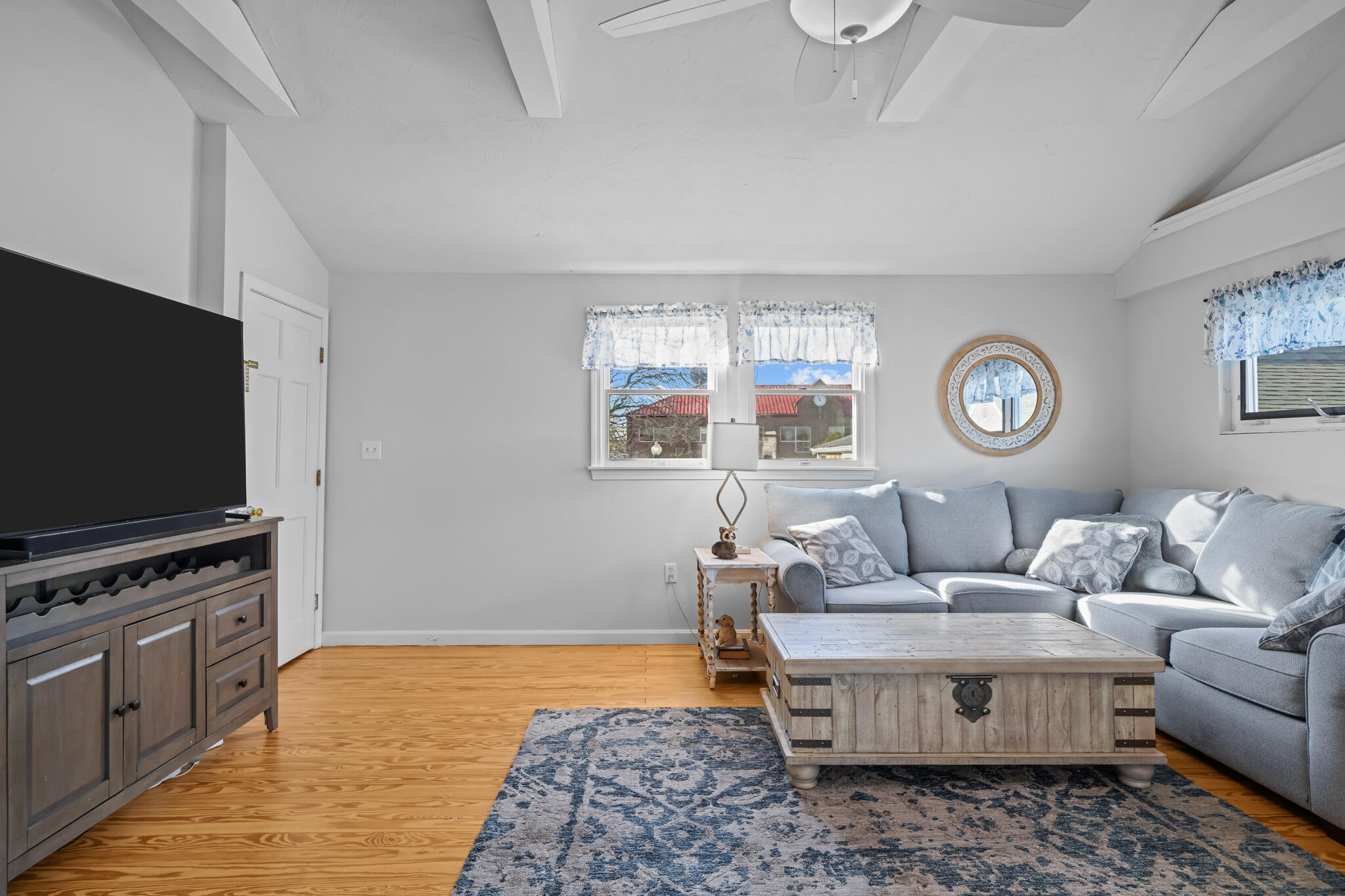 574 Main Street Barnstable MA 02601