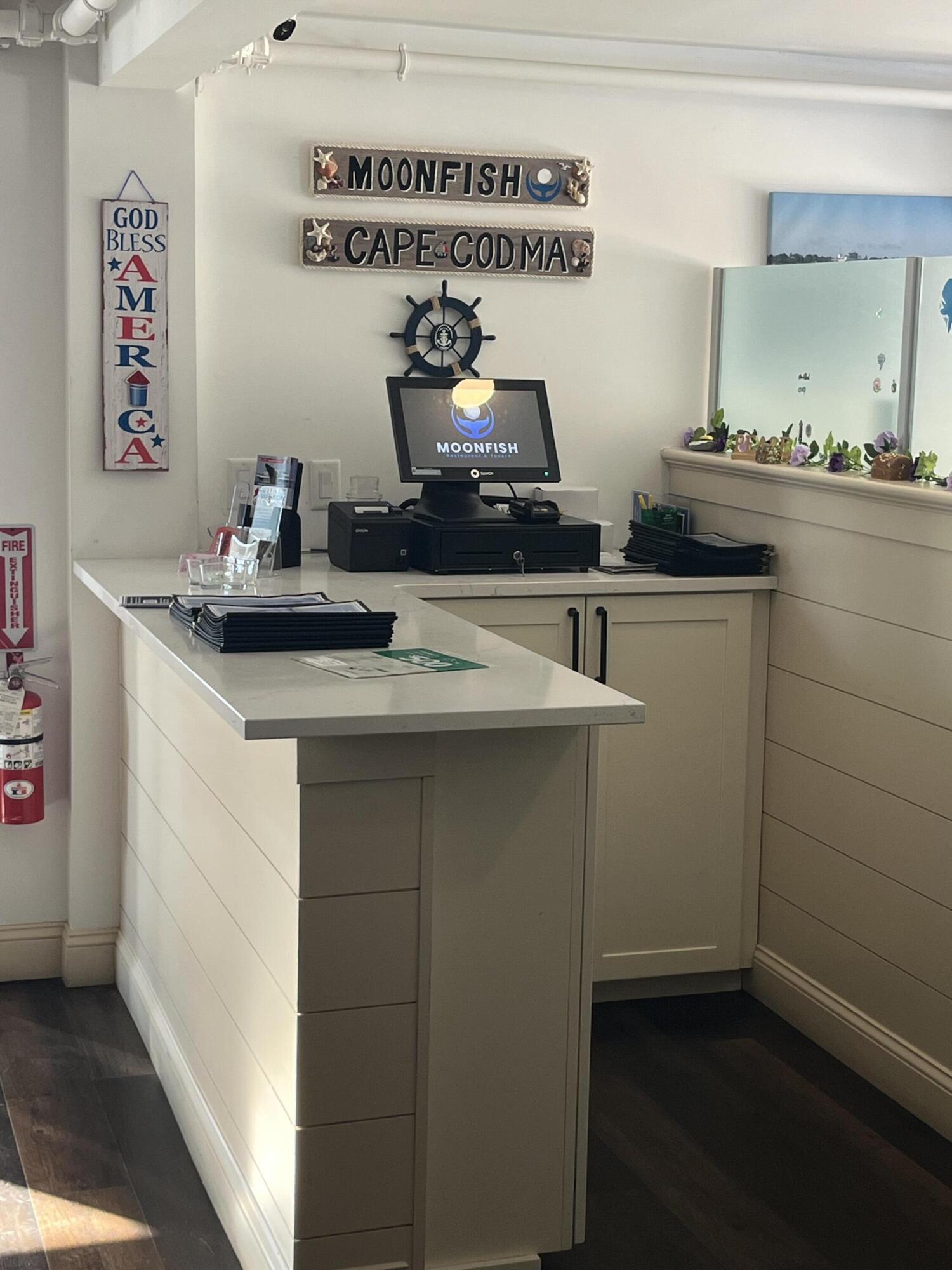 369 Main Street Dennis MA 02670