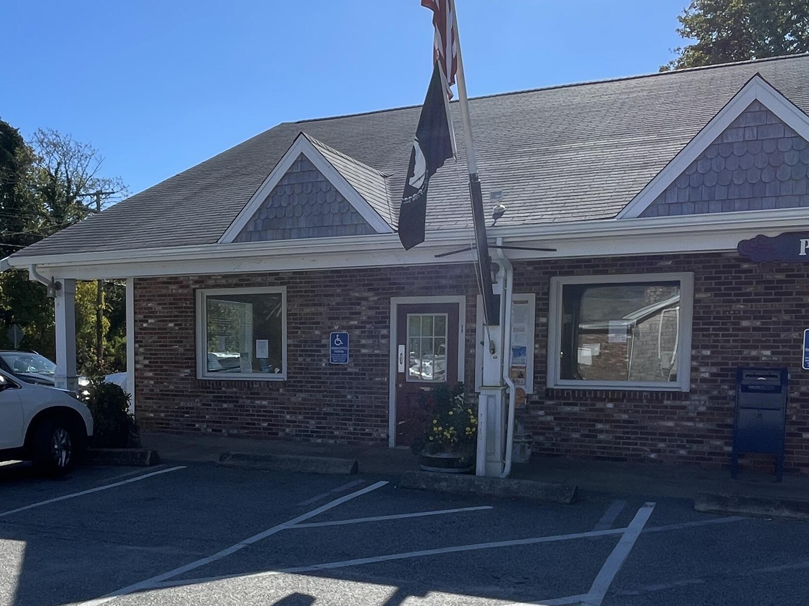 410 W Falmouth Highway Falmouth MA 02540