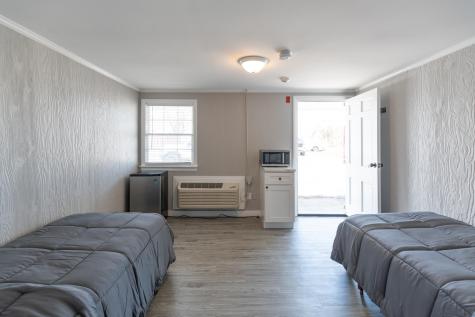 1547 Main Street Chatham MA 02633
