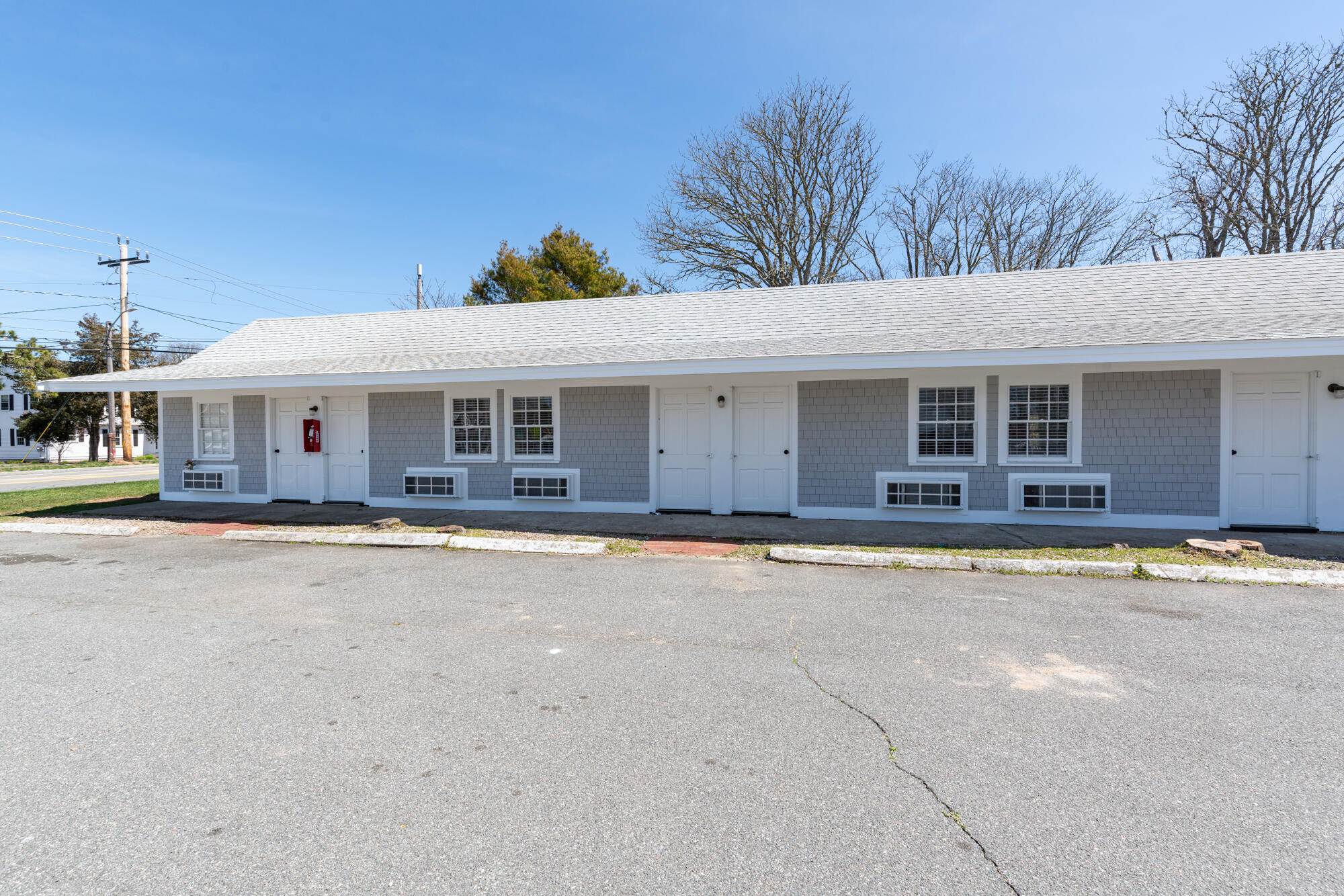 1547 Main Street Chatham MA 02633
