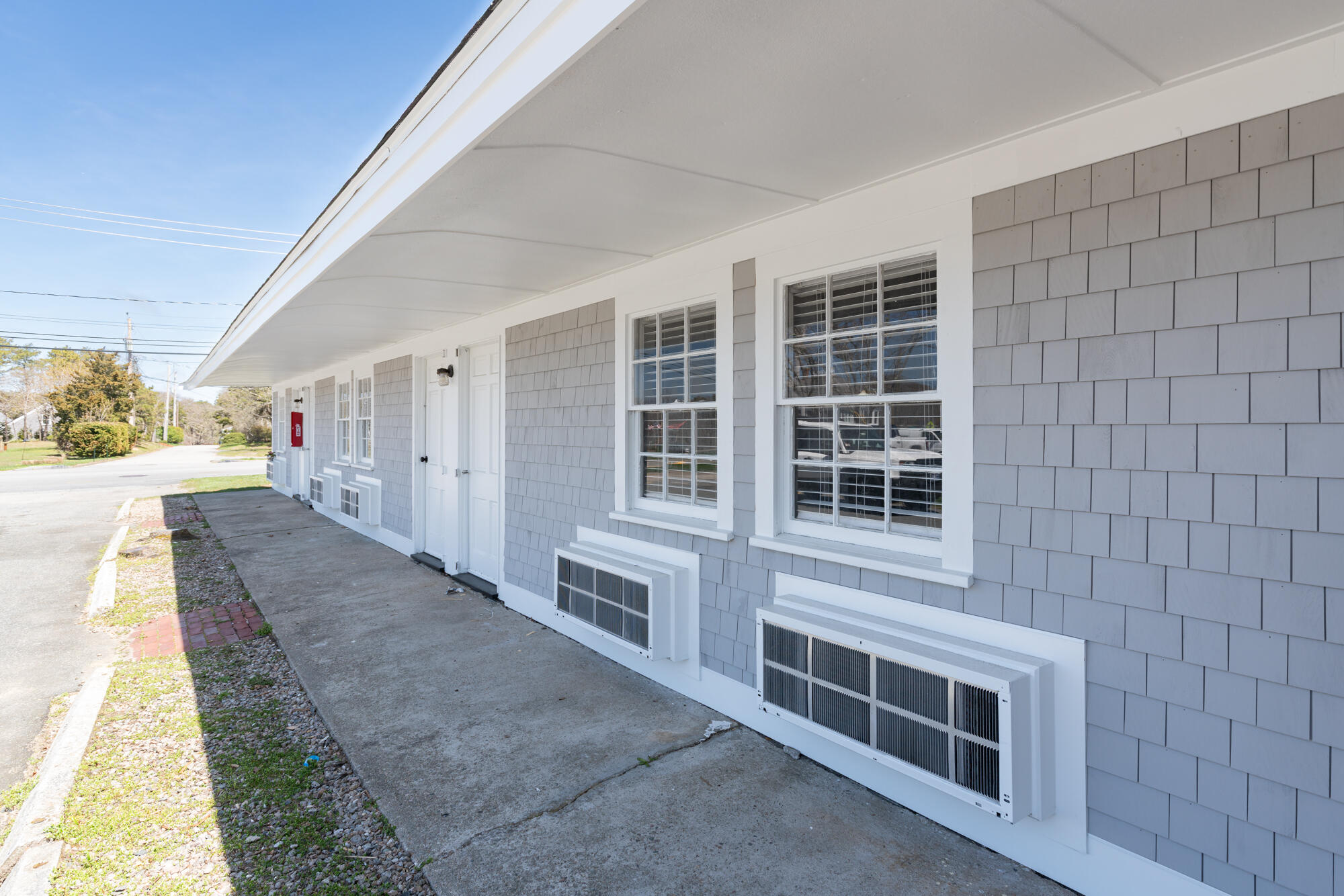 1547 Main Street Chatham MA 02633