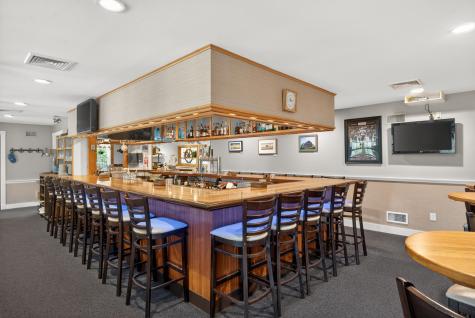 1019 Us-6 Wellfleet MA 02667