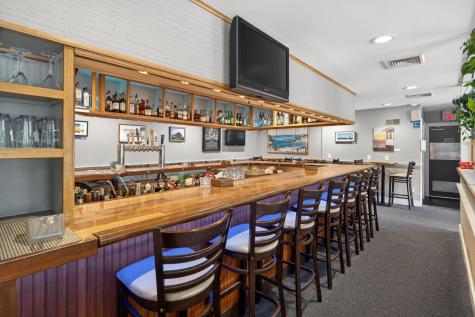 1019 Us-6 Wellfleet MA 02667