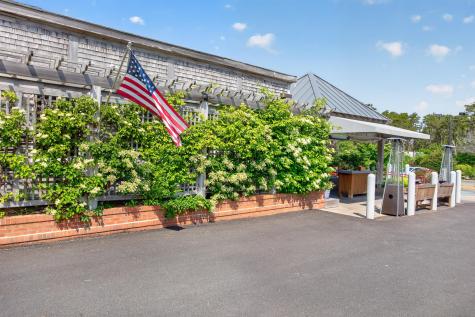 1019 Us-6 Wellfleet MA 02667