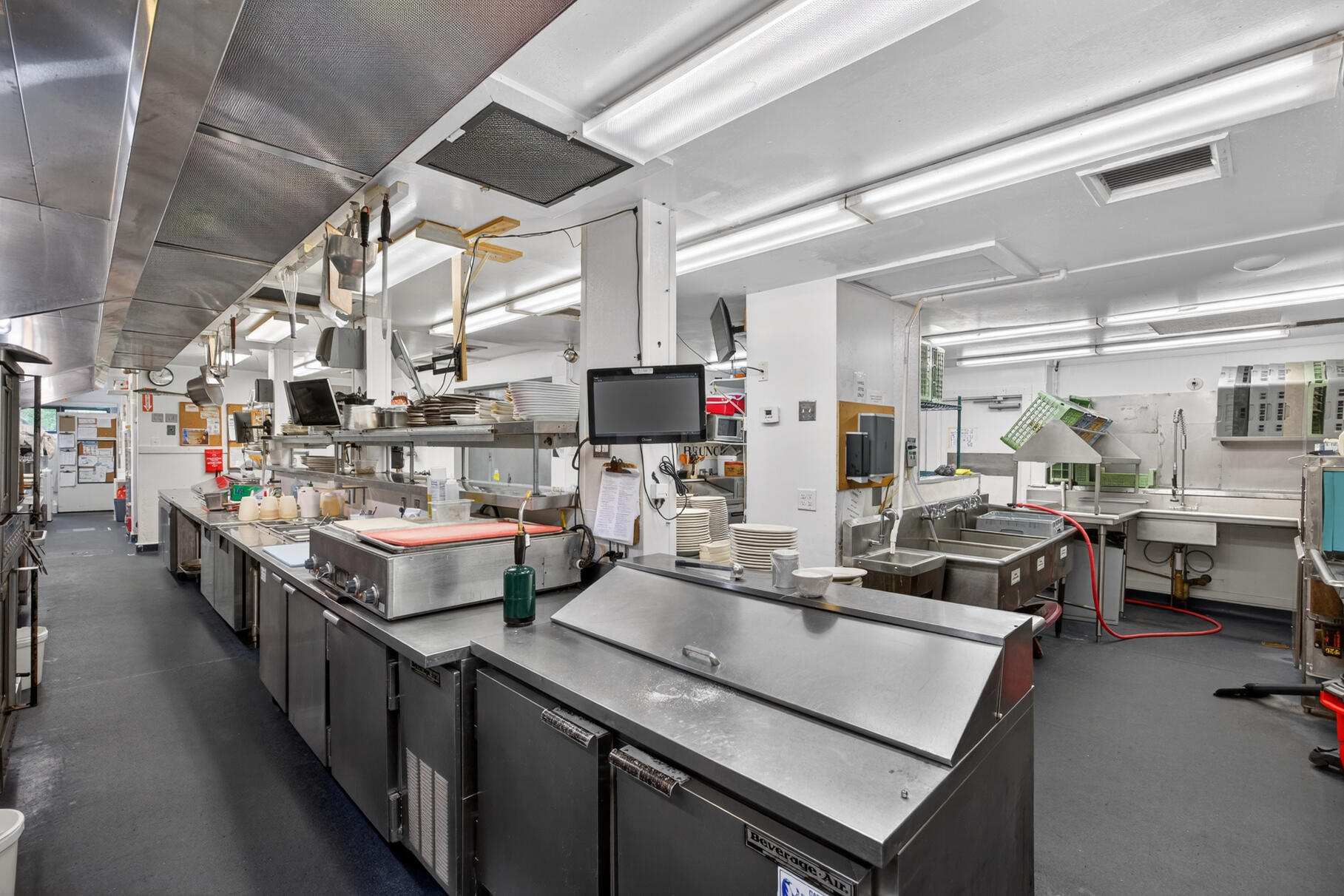 1019 Us-6 Wellfleet MA 02667