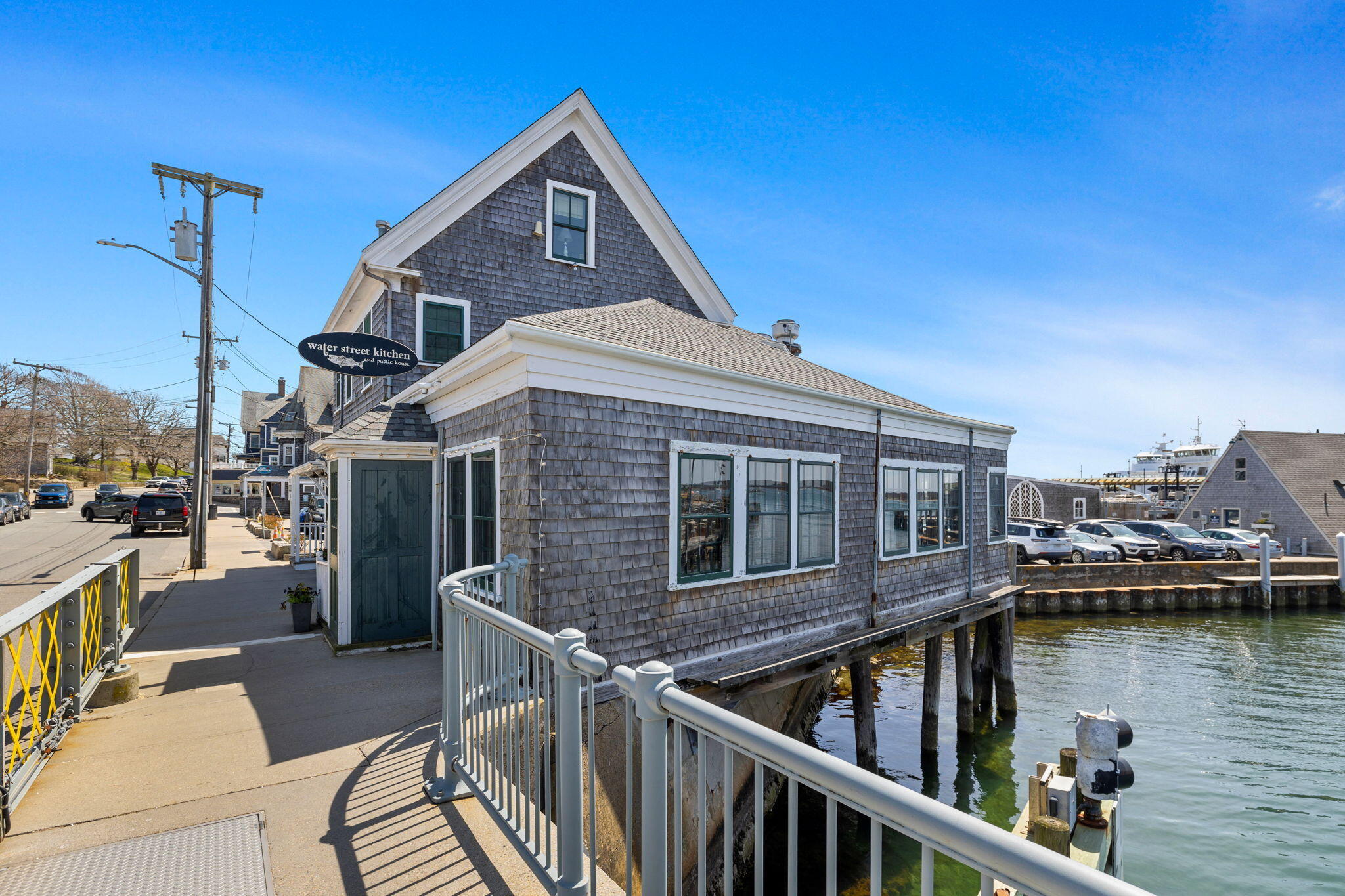 56 Water Street Woods Hole MA 02543