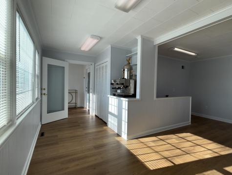 1292 Massachusetts 28 Yarmouth MA 02664