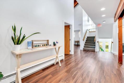 1049 Main Street Barnstable MA 02668