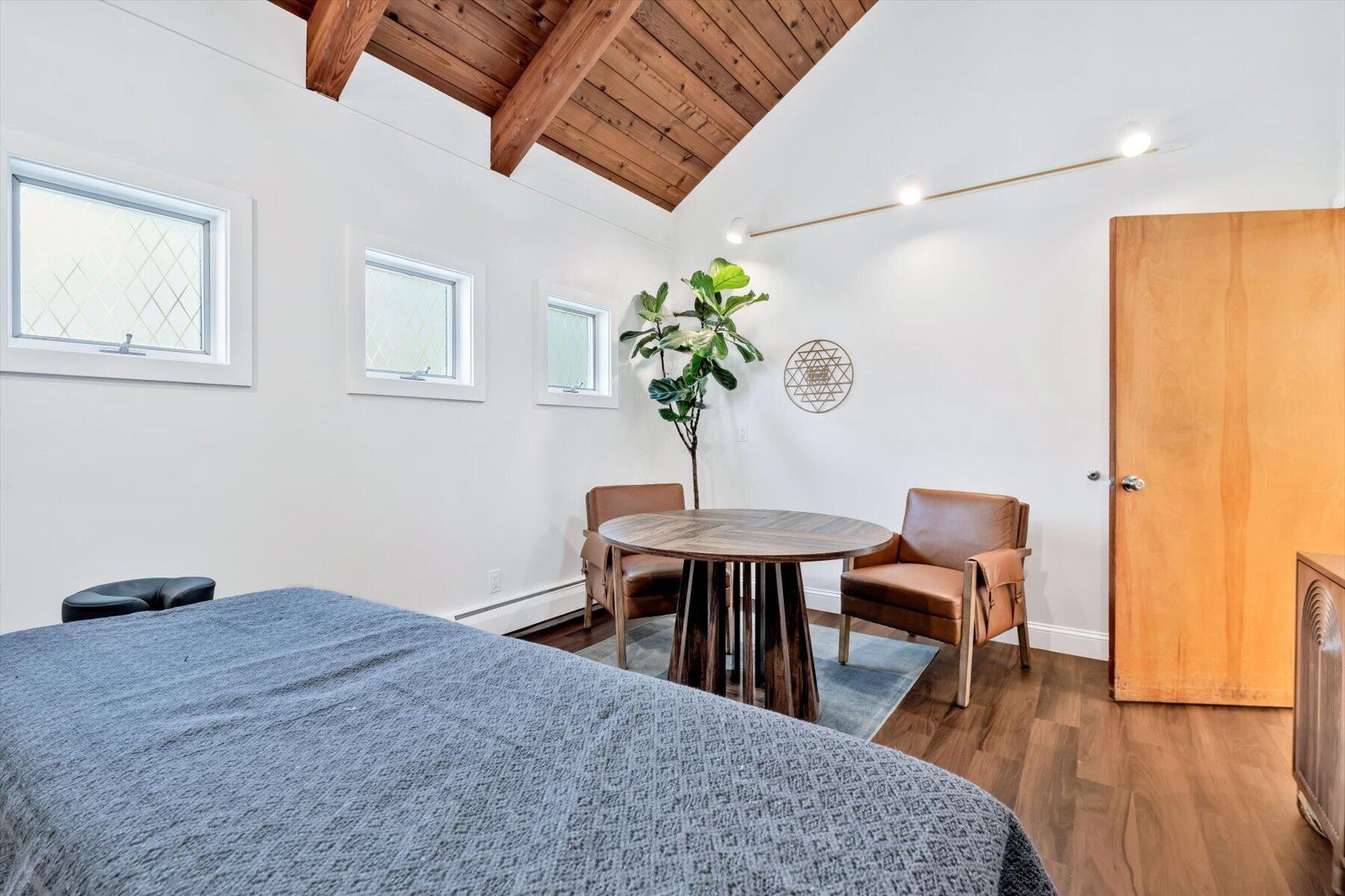 1049 Main Street West Barnstable MA 02668