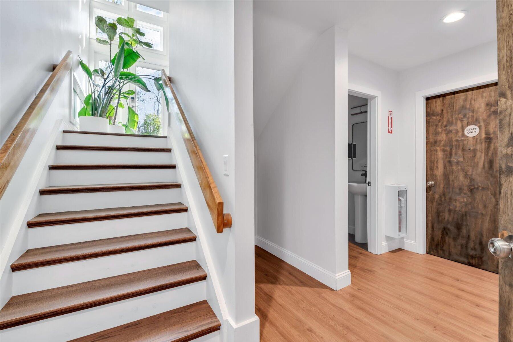 1049 Main Street West Barnstable MA 02668