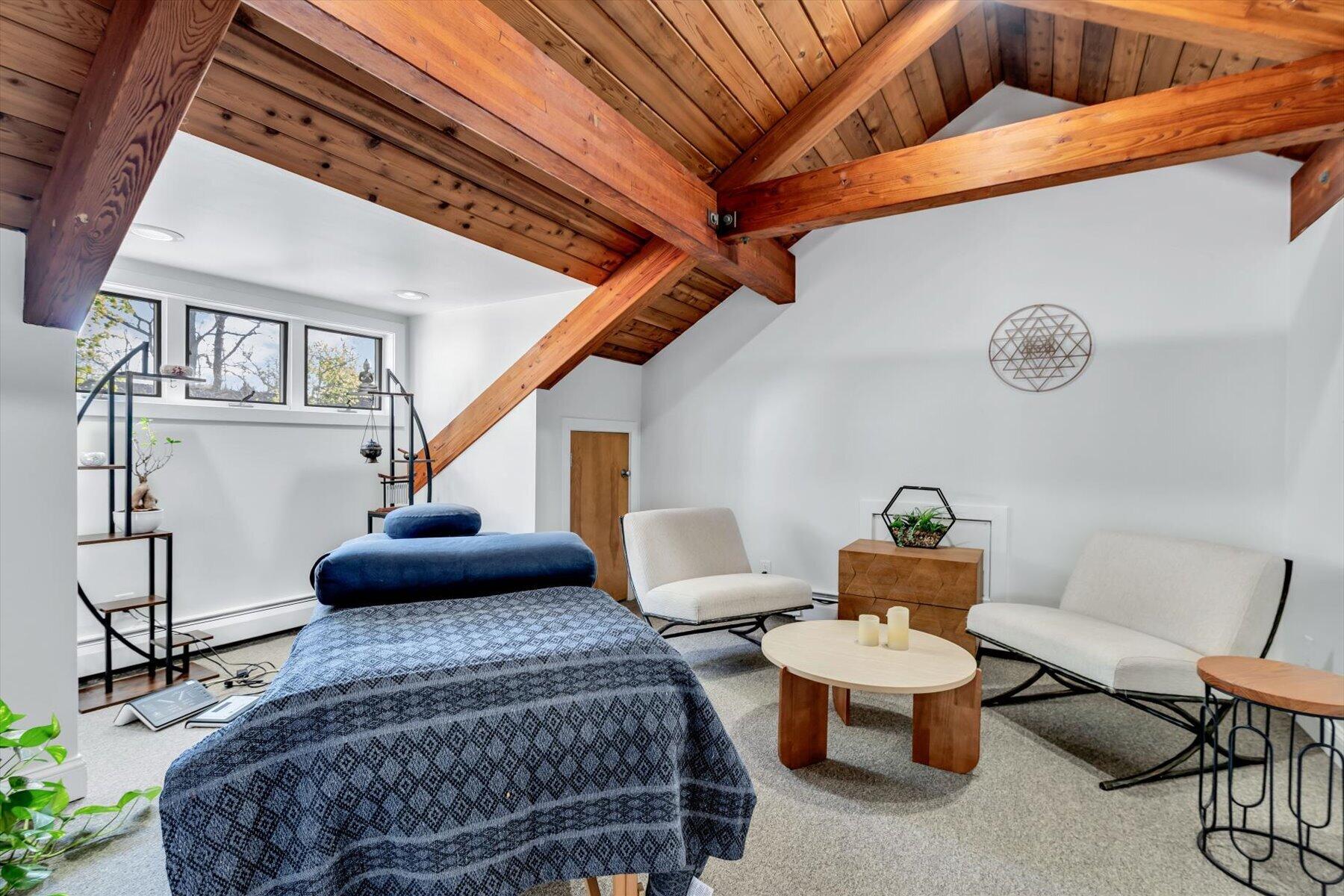1049 Main Street West Barnstable MA 02668