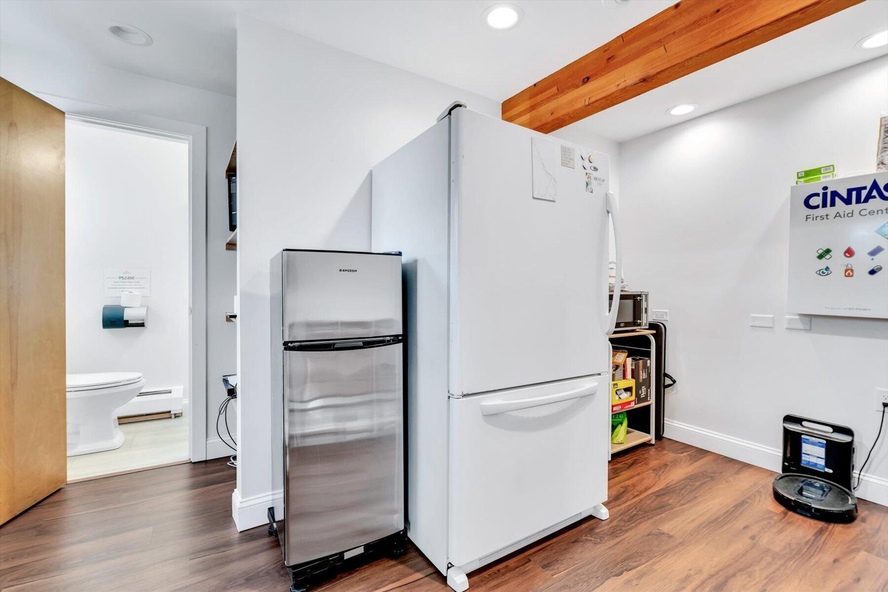 1049 Main Street West Barnstable MA 02668