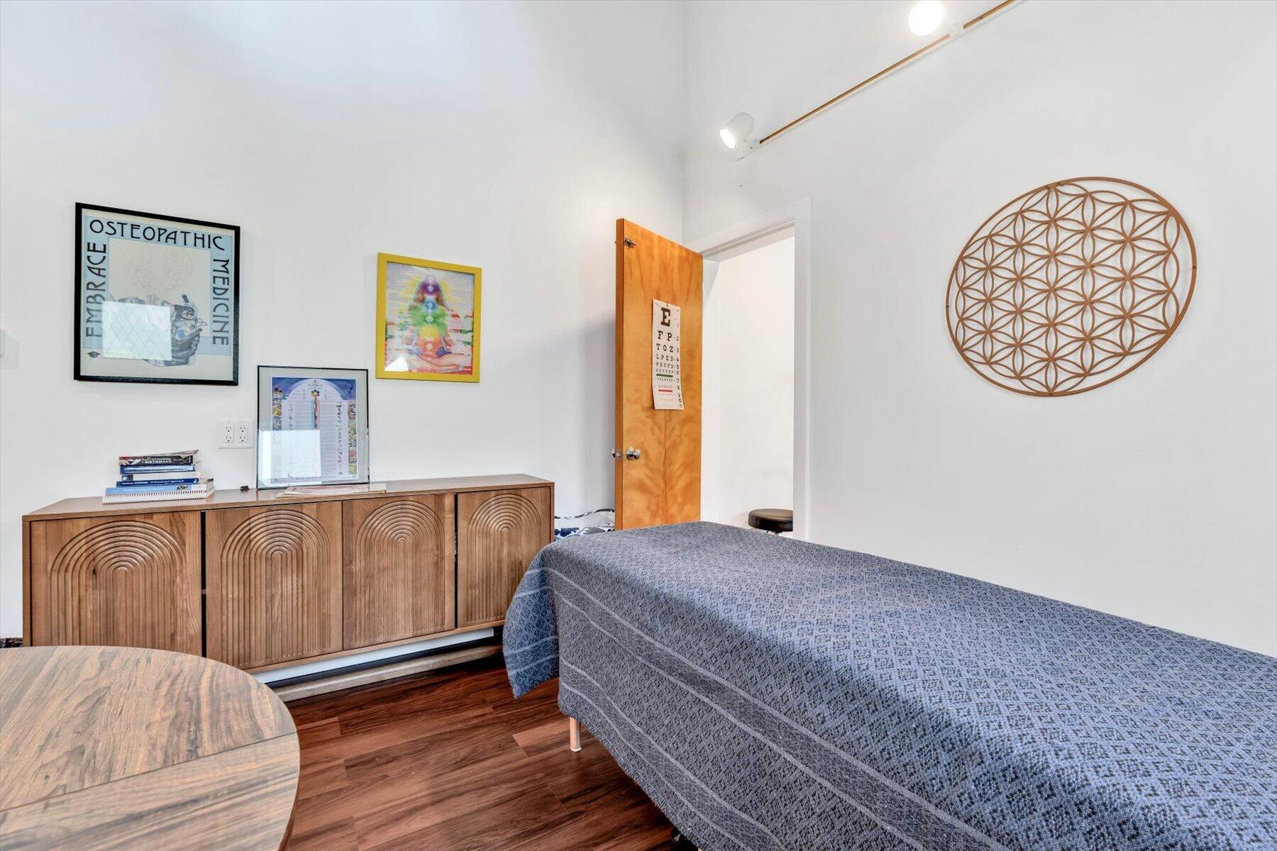 1049 Main Street West Barnstable MA 02668