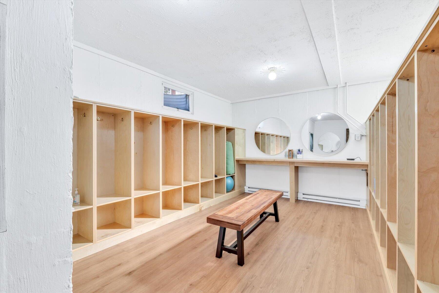 1049 Main Street West Barnstable MA 02668