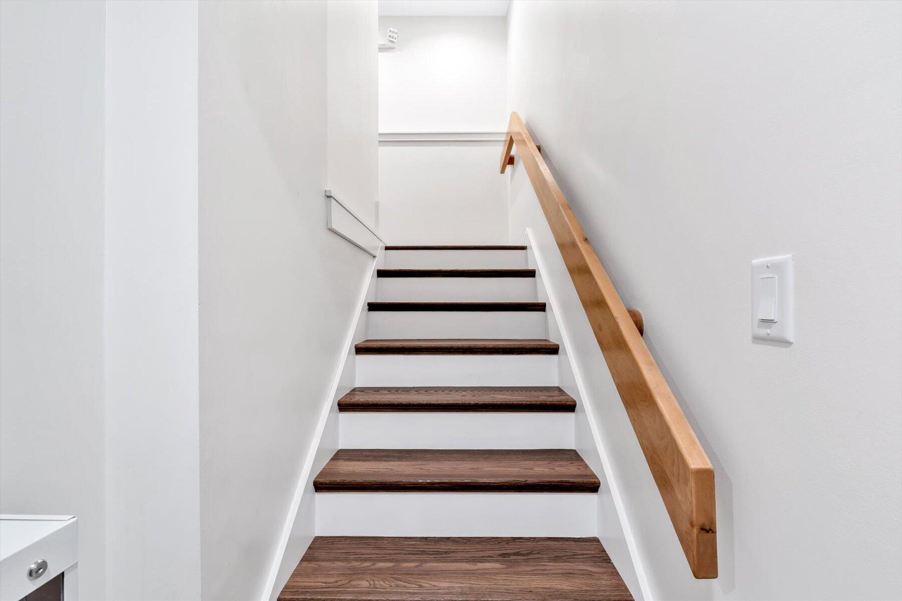 1049 Main Street West Barnstable MA 02668