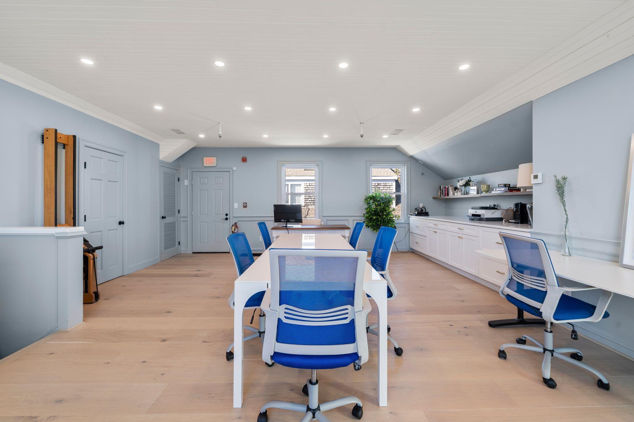 6 Munson Meeting Way Chatham MA 02633